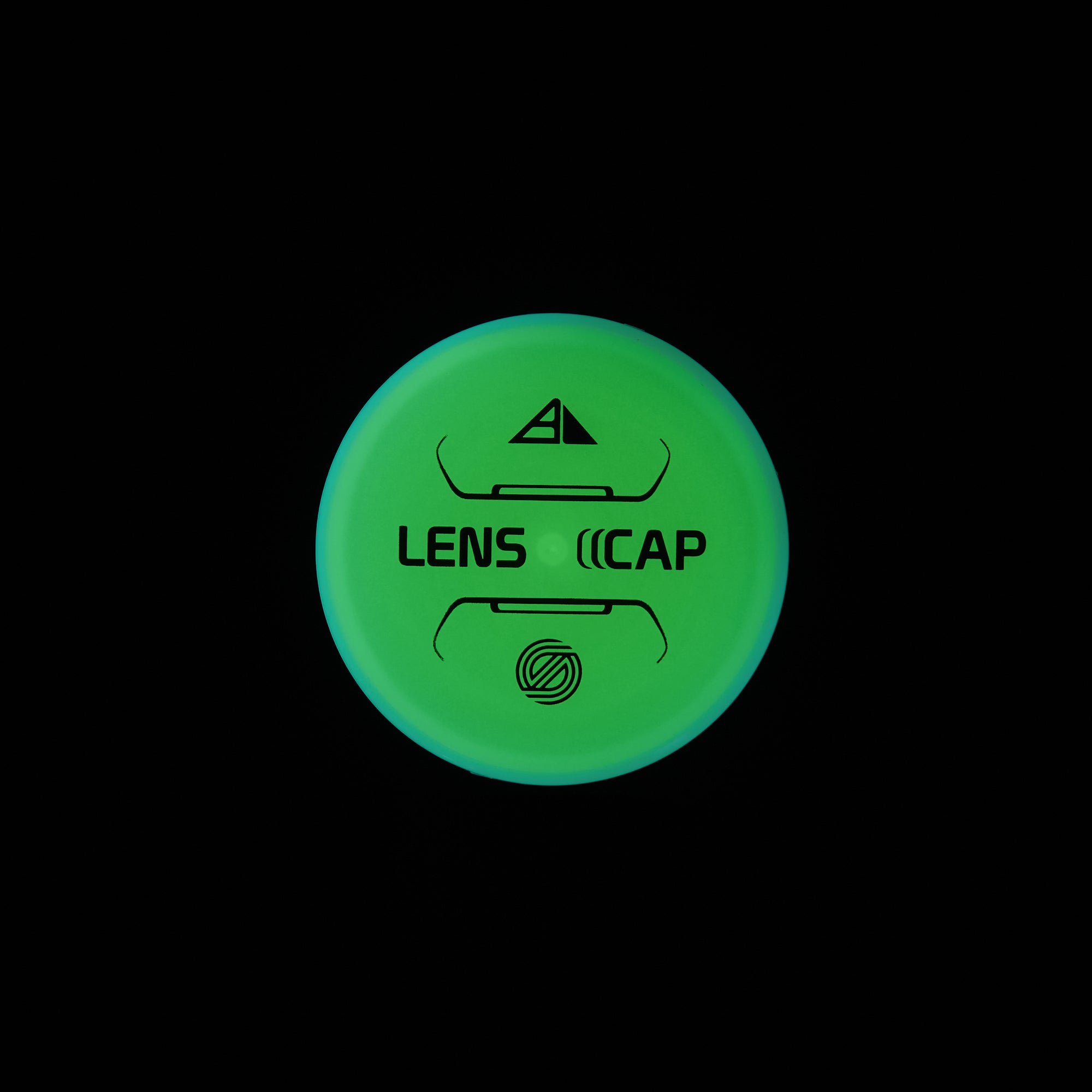Total Eclipse Lens Cap Mini