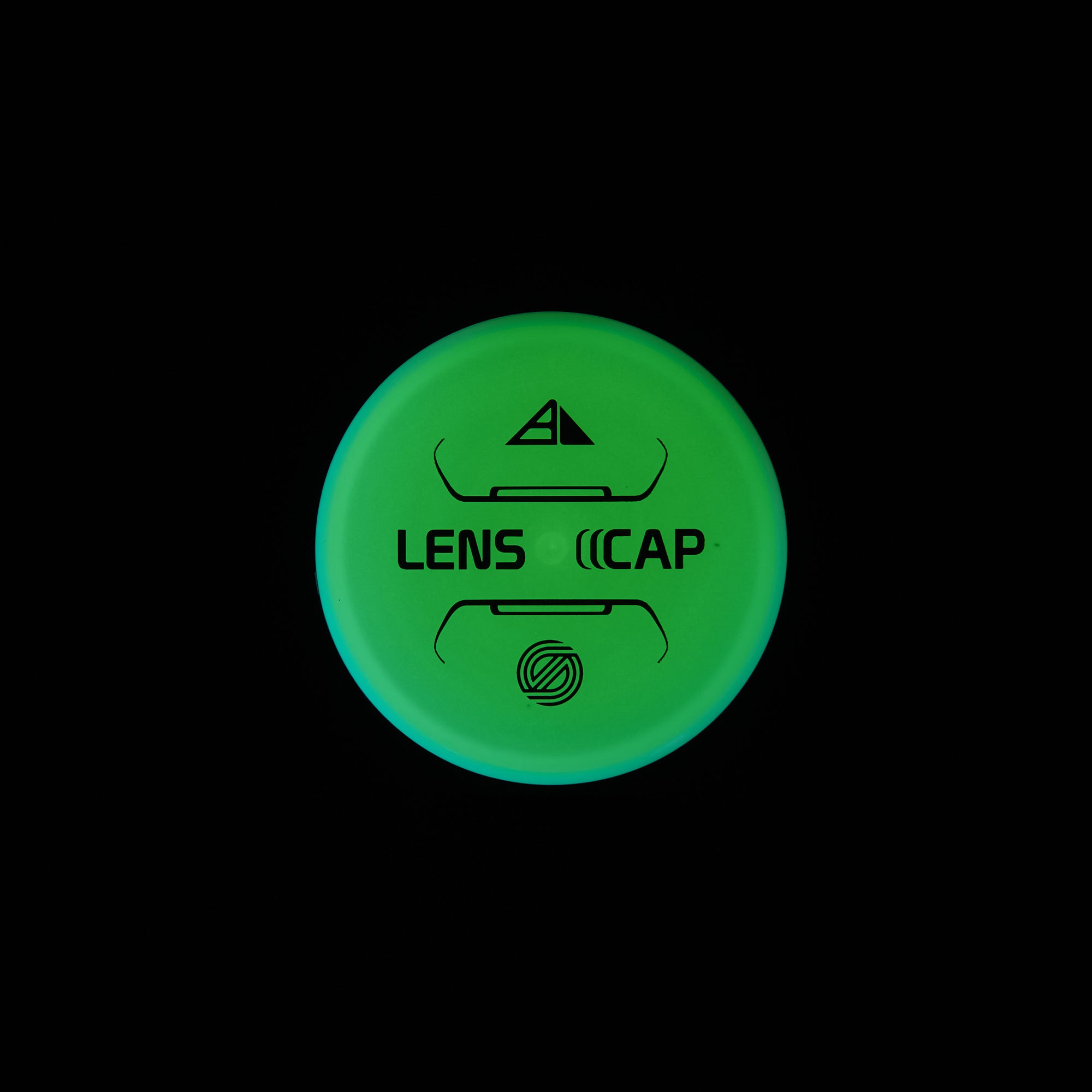 Total Eclipse Lens Cap Mini